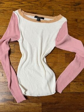 Forever21 knit color block long sleeve top in size medium